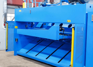 Гильотинные ножницы с ЧПУ QC11K-4X3200